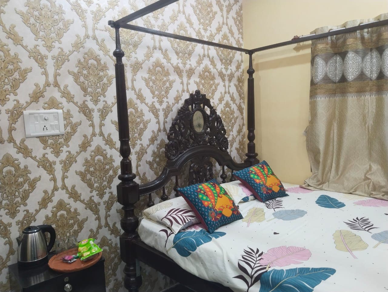 DOUBLE BEDED HERITAGE ROOM